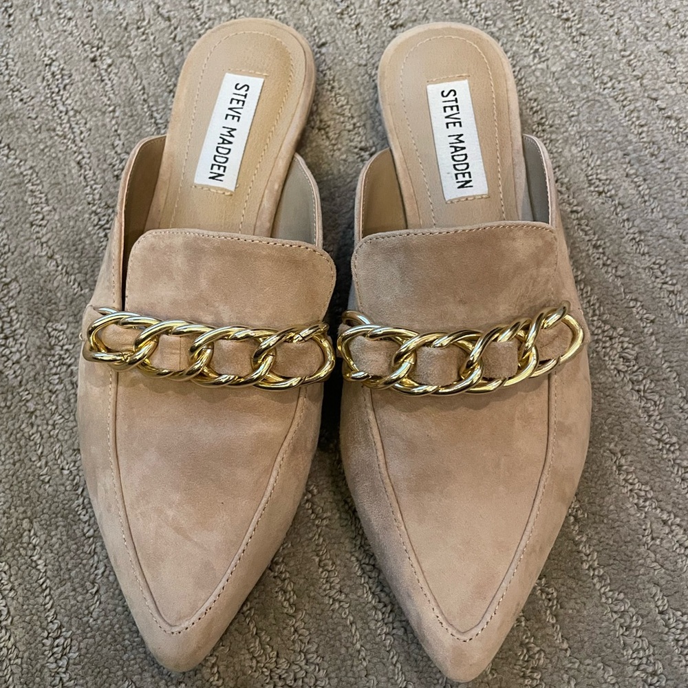 Steve Madden Beige Mules with Gold Accent